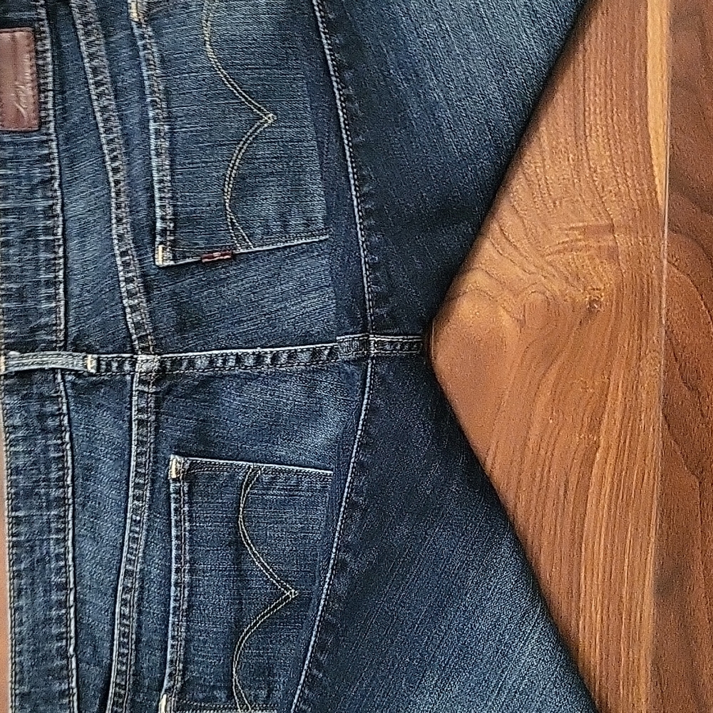 Levi's Slight Curve Skinny Boot Jean, size 30" X 34", EUC! - Picture 13 of 13